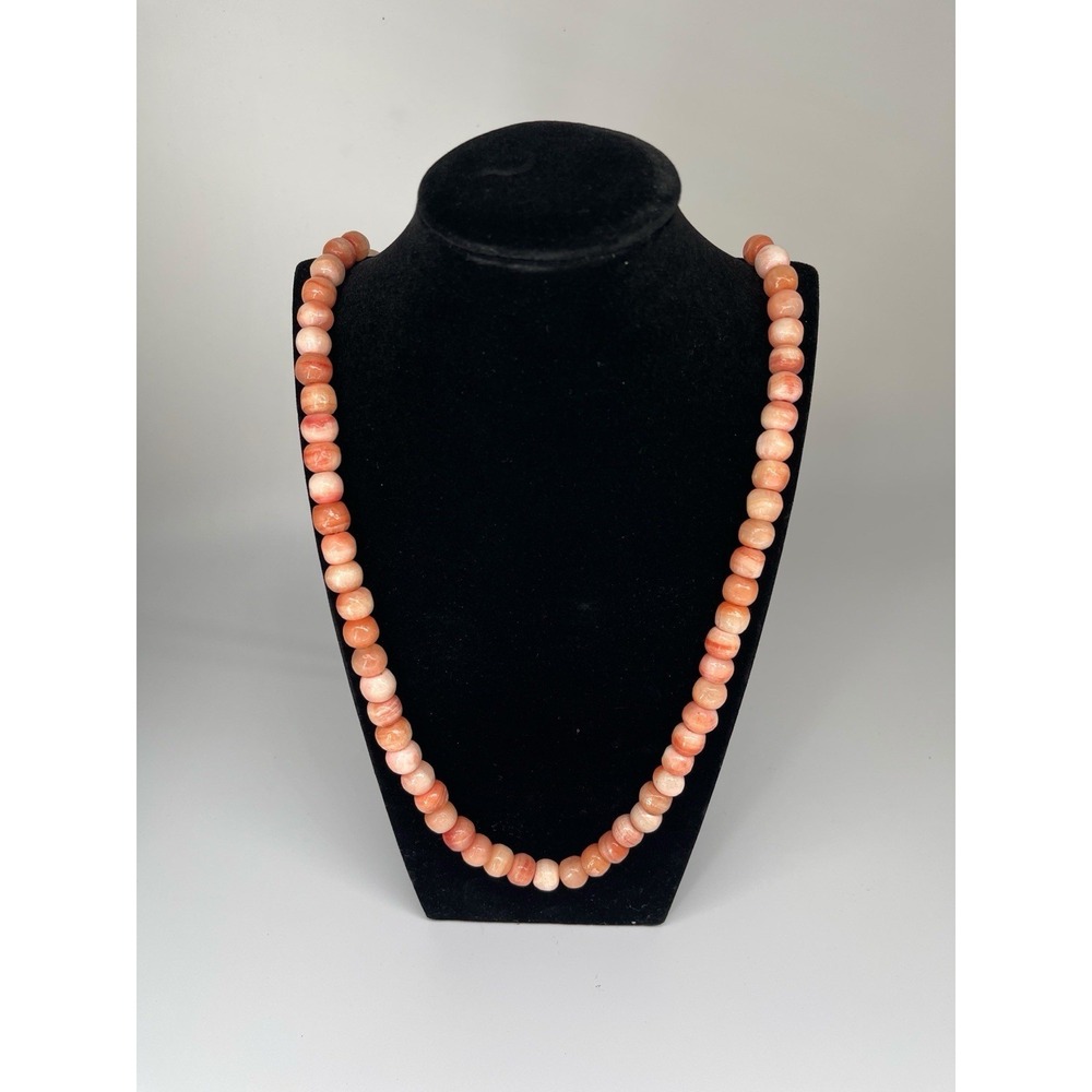 VTG Pink Salmonβ Coral Bead Necklace 33in Graduated Endless Strand